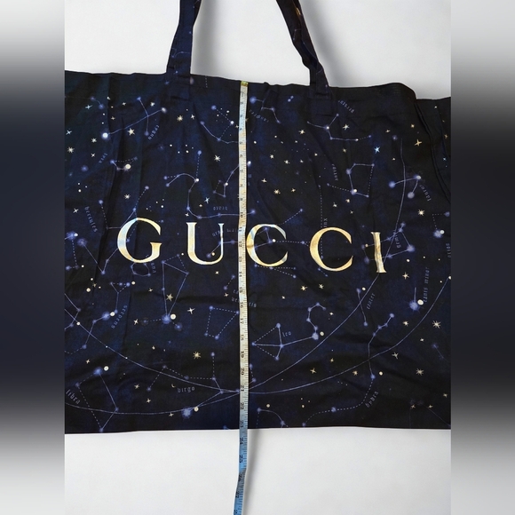 Gucci Limited Edition Zodiac Tote – Oversized & Rare ! - Picture 3 of 3